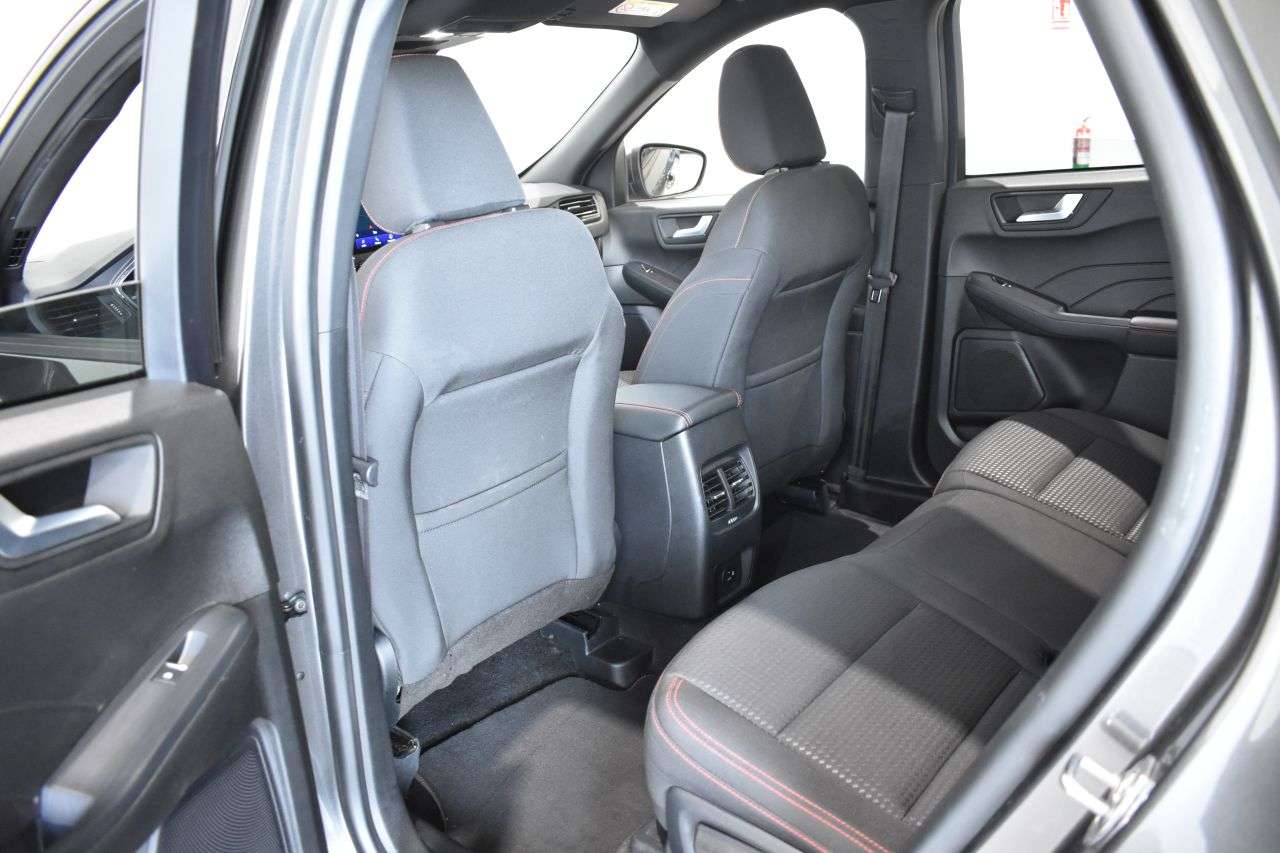 FORD KUGA en Minoautos