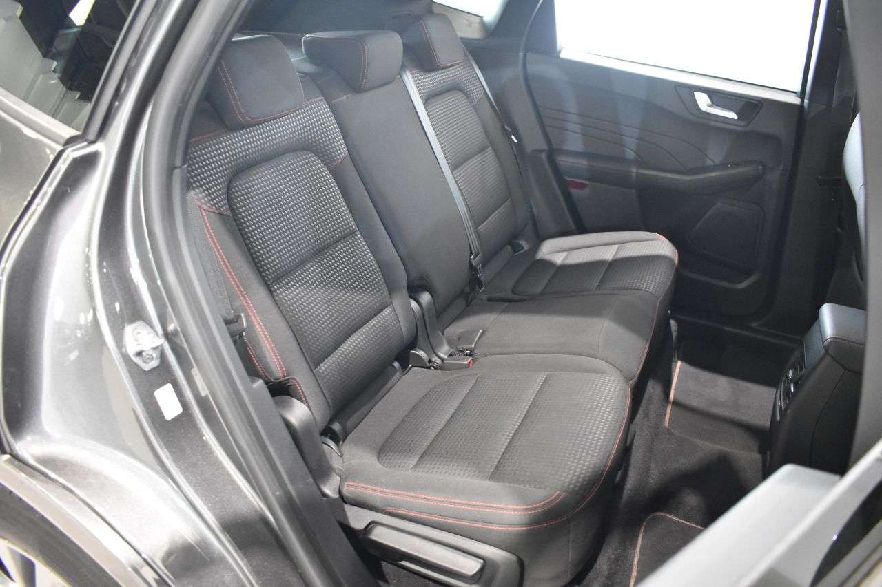 FORD KUGA en Minoautos