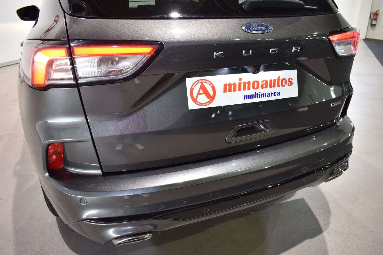 FORD KUGA en Minoautos