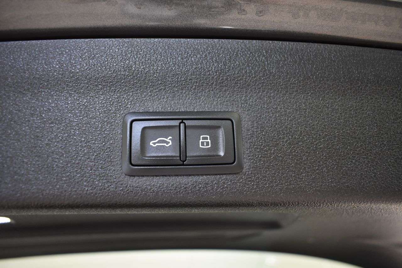 AUDI A6 AVANT en Minoautos