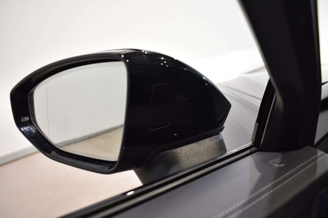 AUDI A6 AVANT en Minoautos