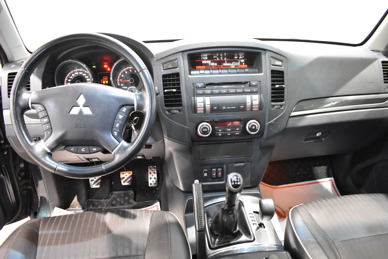MITSUBISHI PAJERO en Minoautos