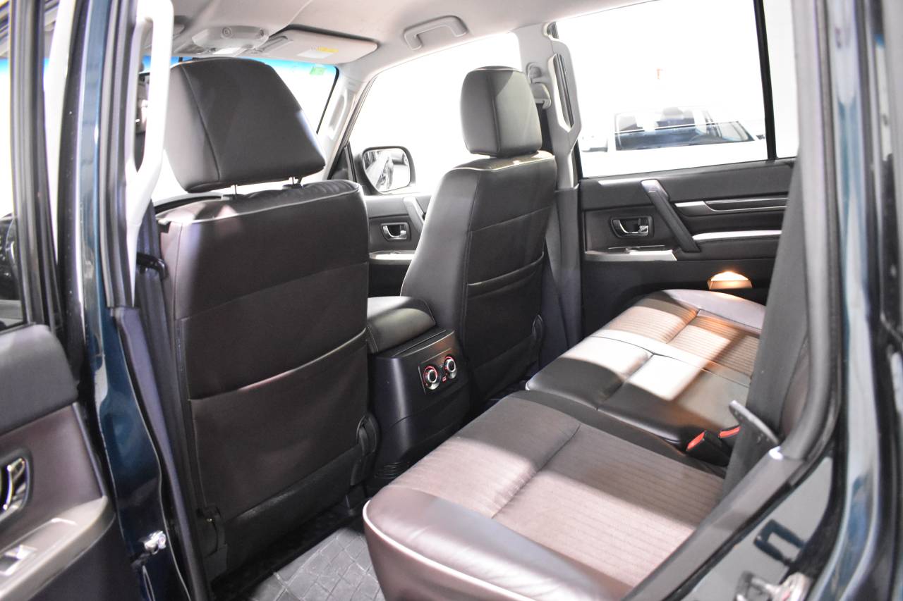 MITSUBISHI PAJERO en Minoautos