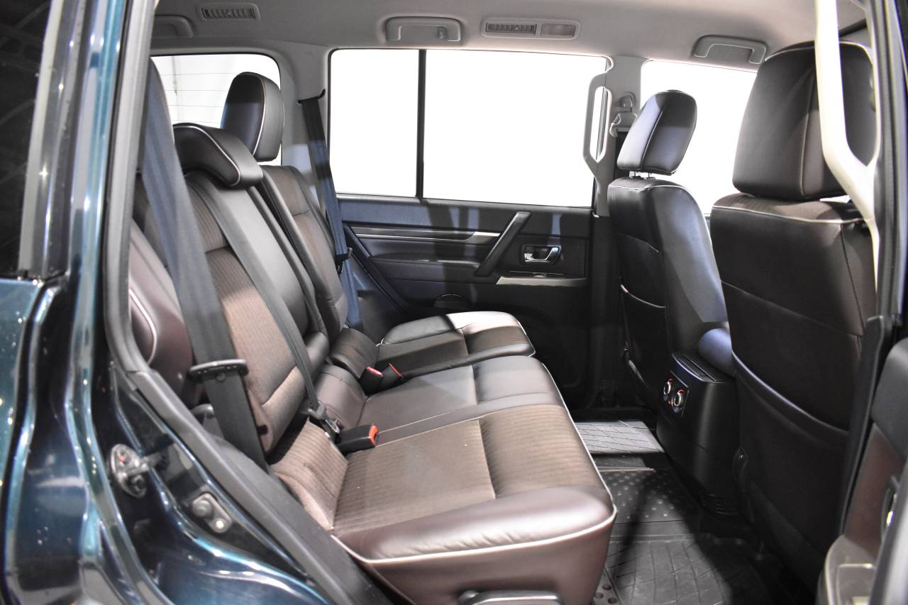 MITSUBISHI PAJERO en Minoautos