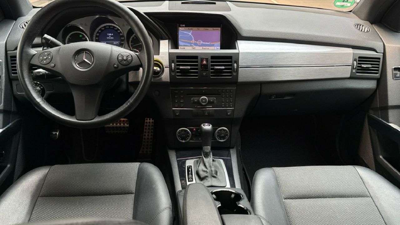 MERCEDES-BENZ CLASE GLK en Minoautos