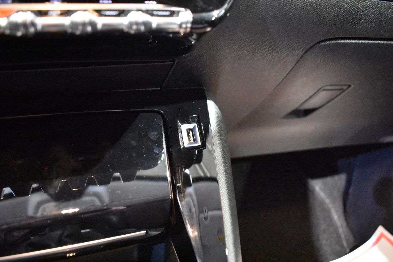 PEUGEOT 208 en Minoautos