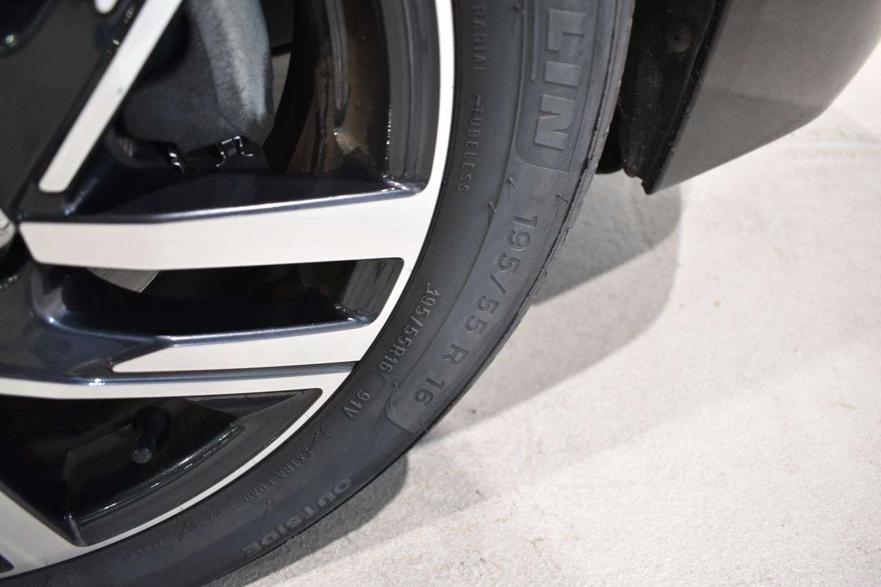 PEUGEOT 208 en Minoautos