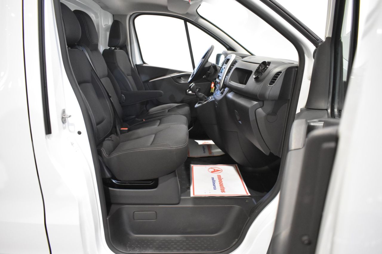 RENAULT TRAFIC en Minoautos