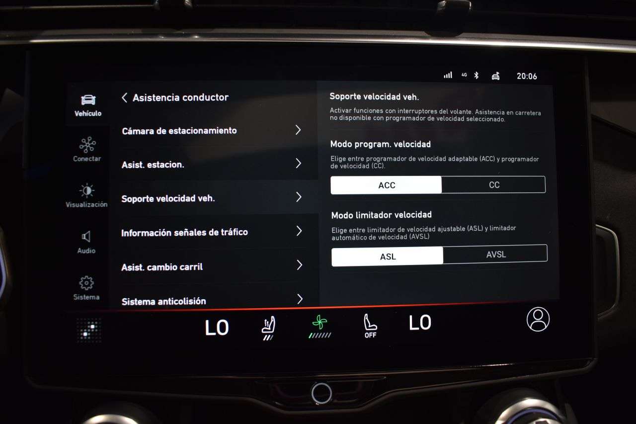 LYNK & CO 01 en Minoautos