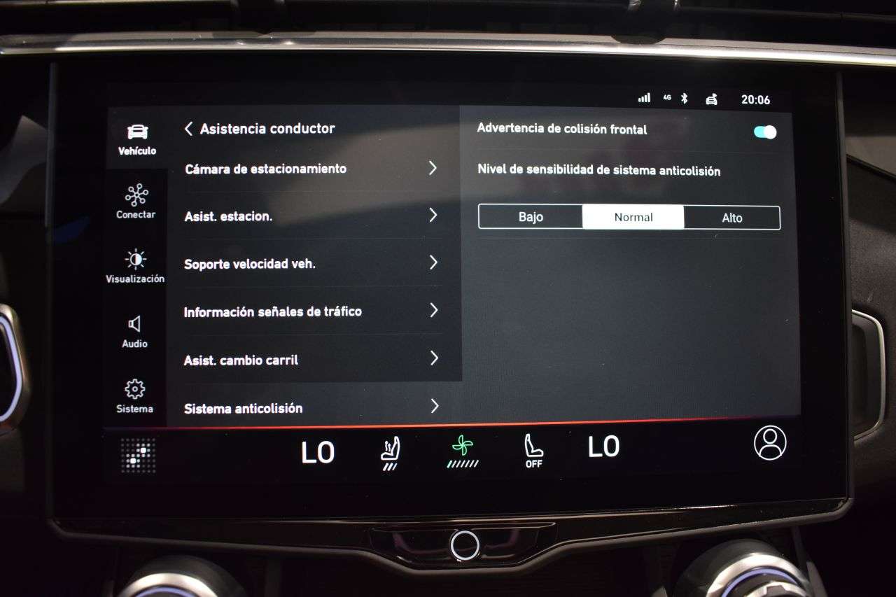 LYNK & CO 01 en Minoautos