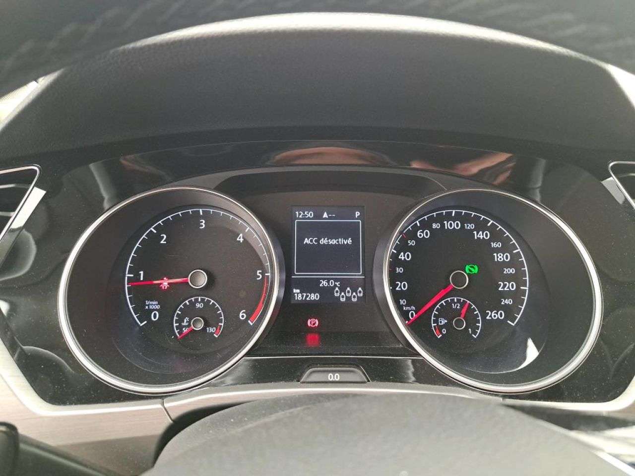 VW TOURAN en Minoautos