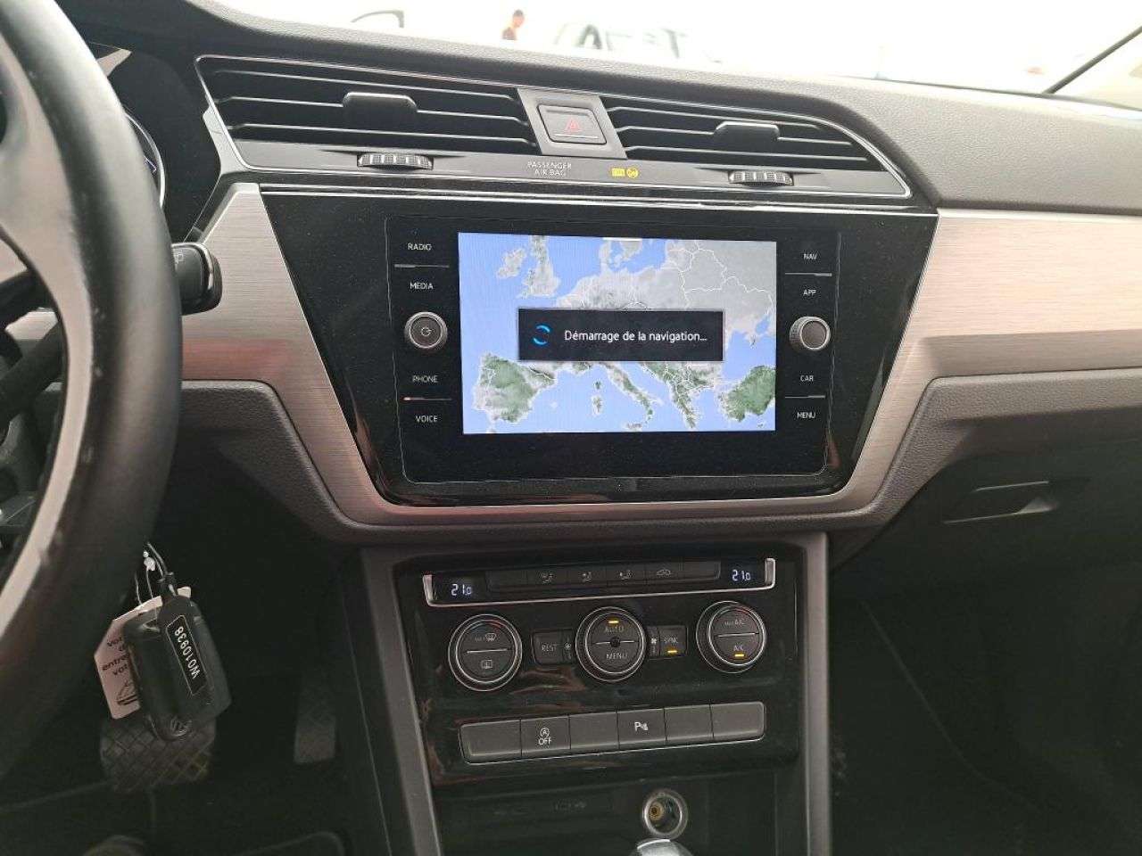 VW TOURAN en Minoautos