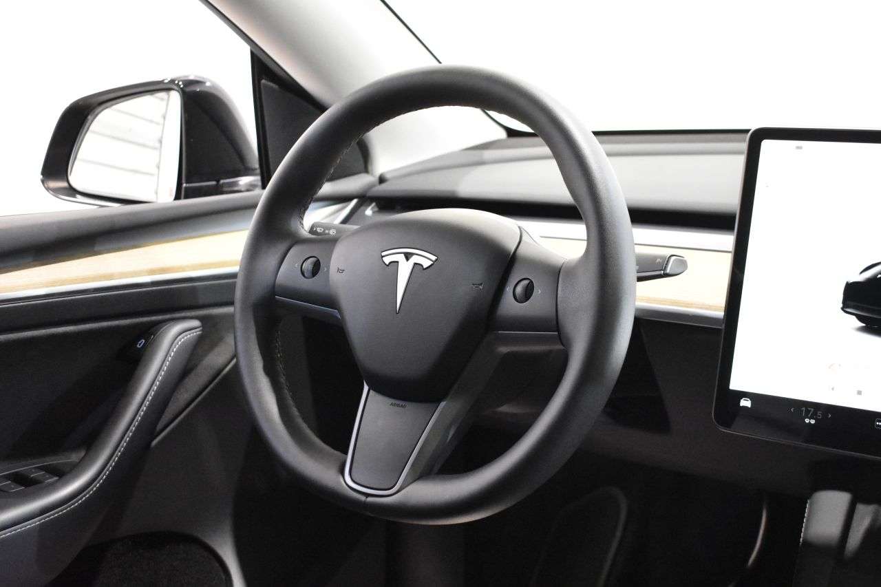 TESLA MODEL Y en Minoautos