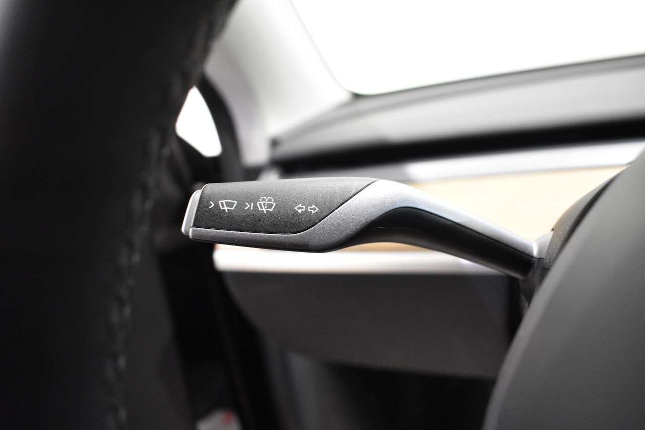 TESLA MODEL Y en Minoautos