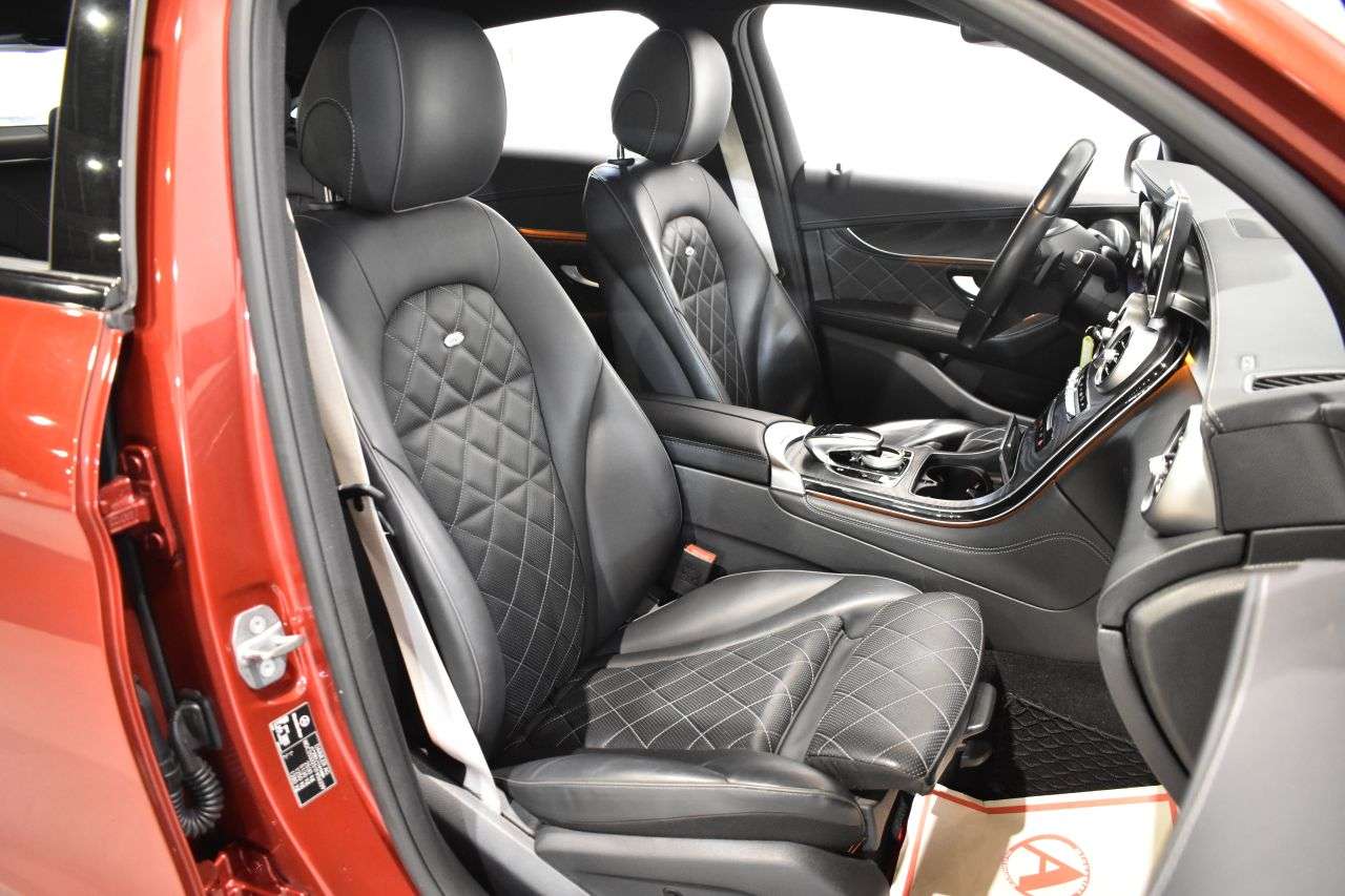 MERCEDES-BENZ GLC COUP� en Minoautos