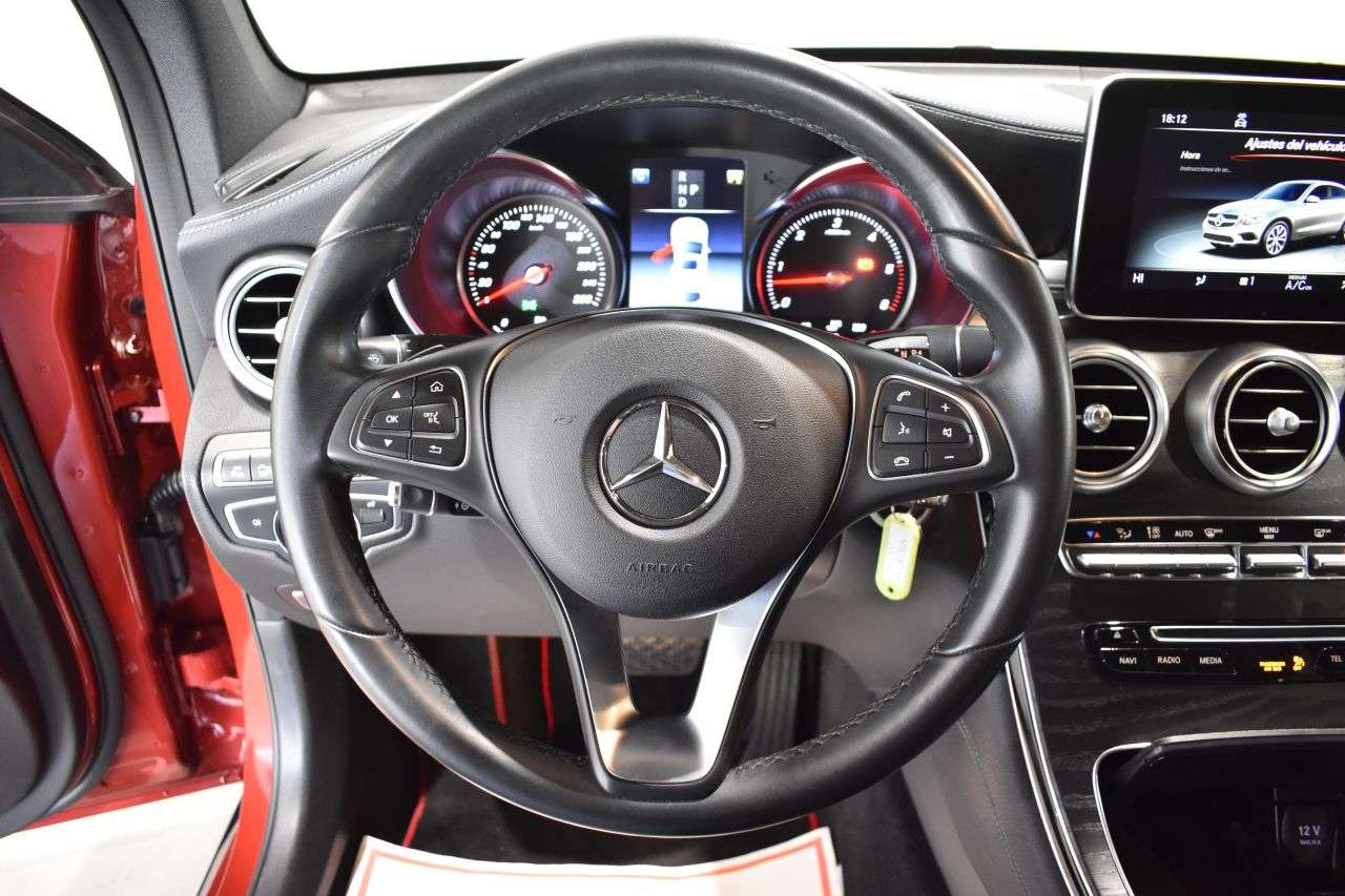 MERCEDES-BENZ GLC COUP� en Minoautos