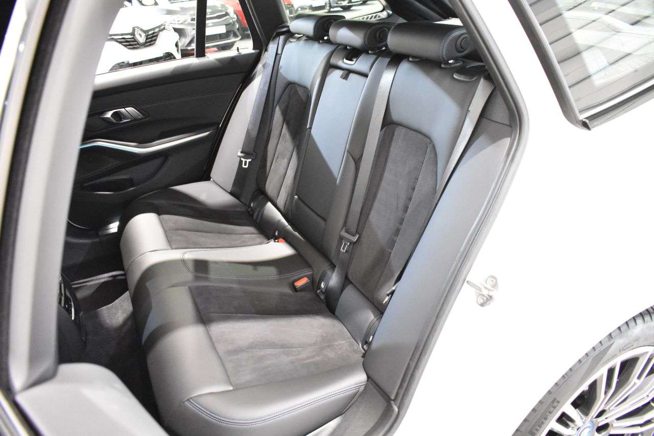 BMW SERIE 3 TOURING en Minoautos