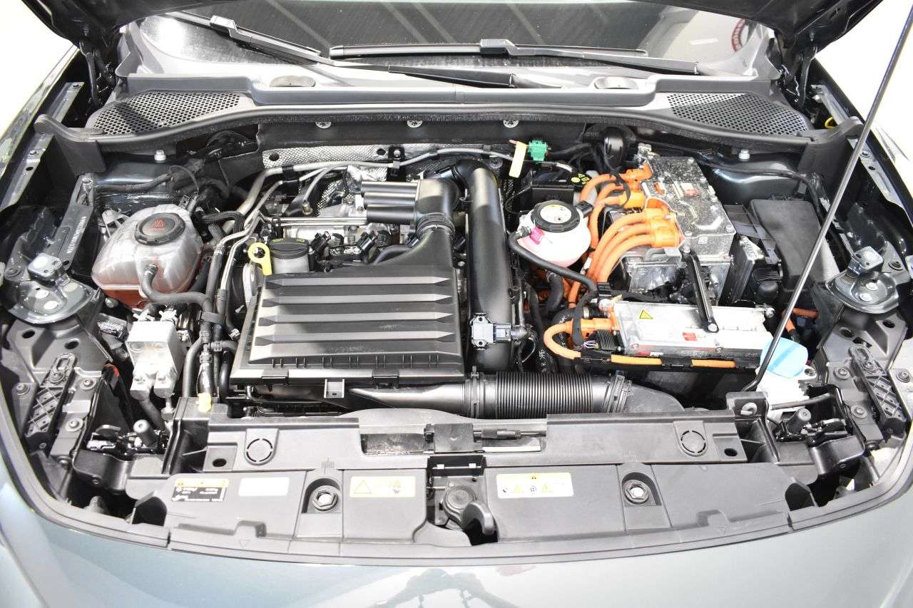 CUPRA FORMENTOR en Minoautos