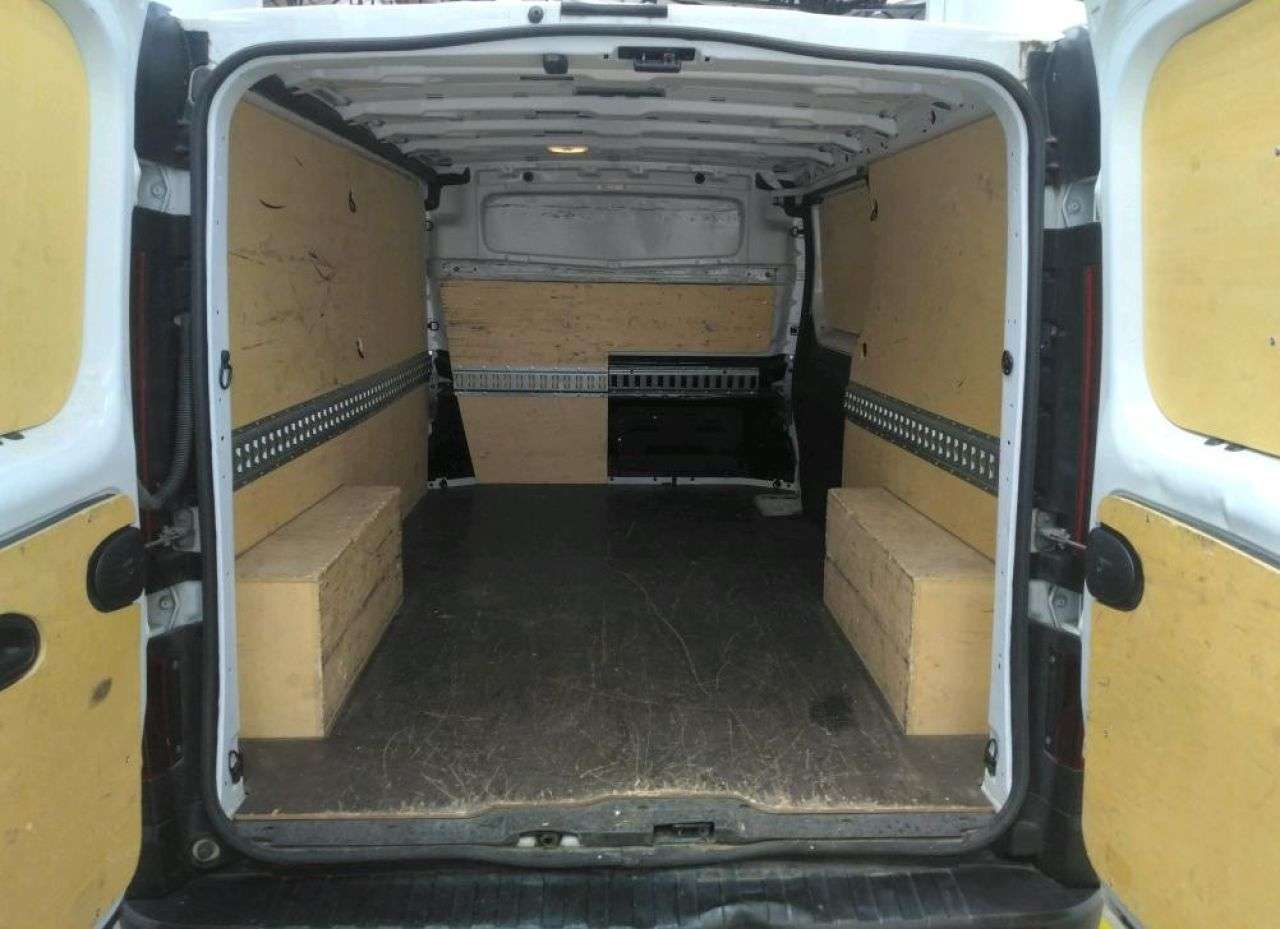 RENAULT TRAFIC