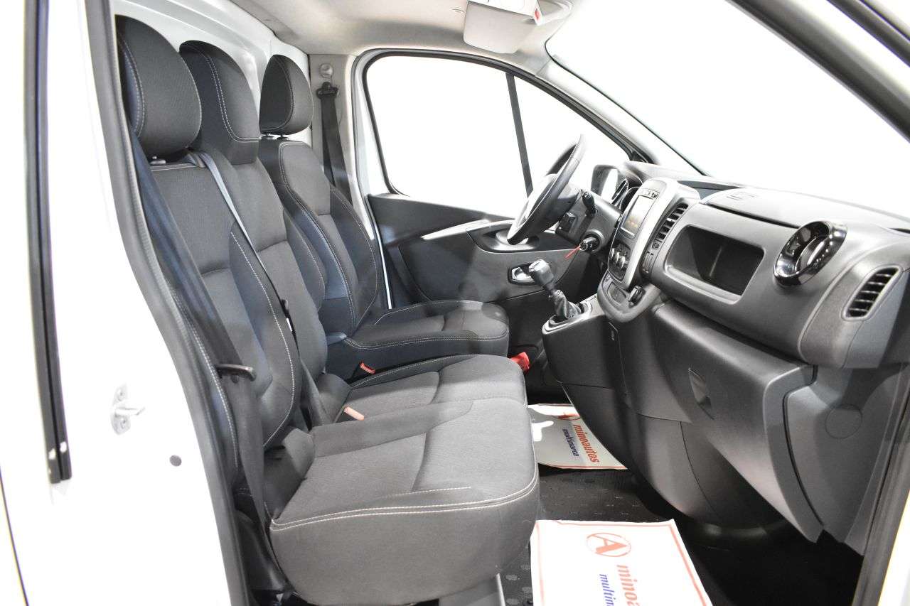 RENAULT TRAFIC en Minoautos