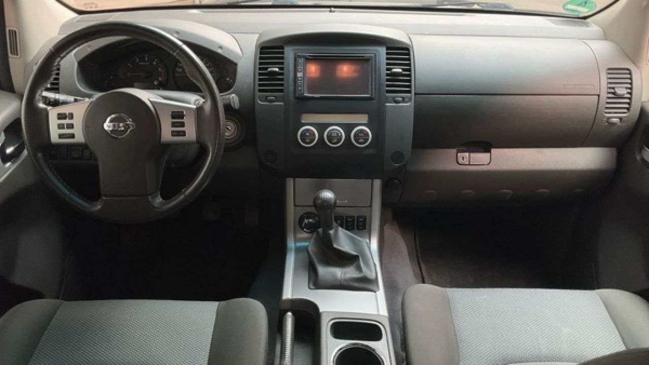 NISSAN NAVARA en Minoautos