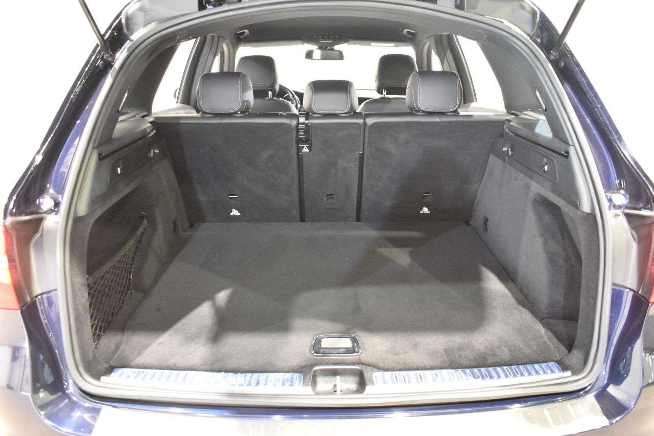 MERCEDES-BENZ CLASE GLC en Minoautos