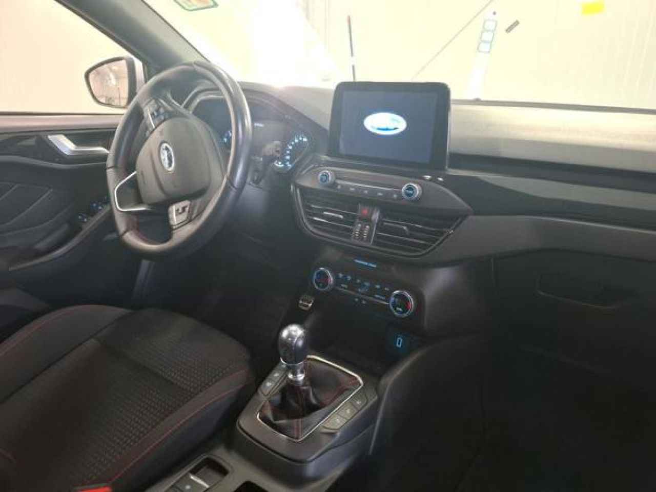 FORD FOCUS en Minoautos