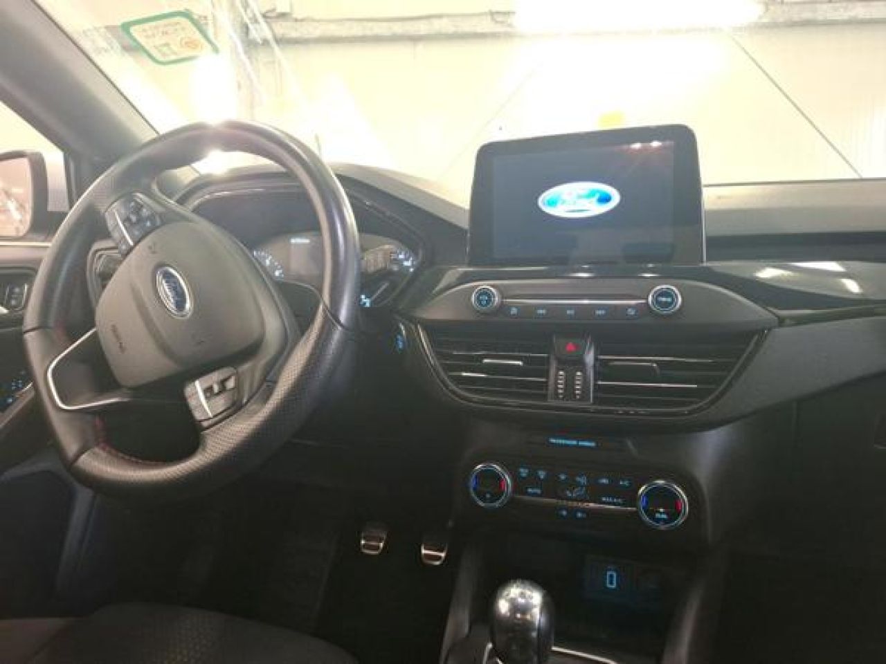 FORD FOCUS en Minoautos