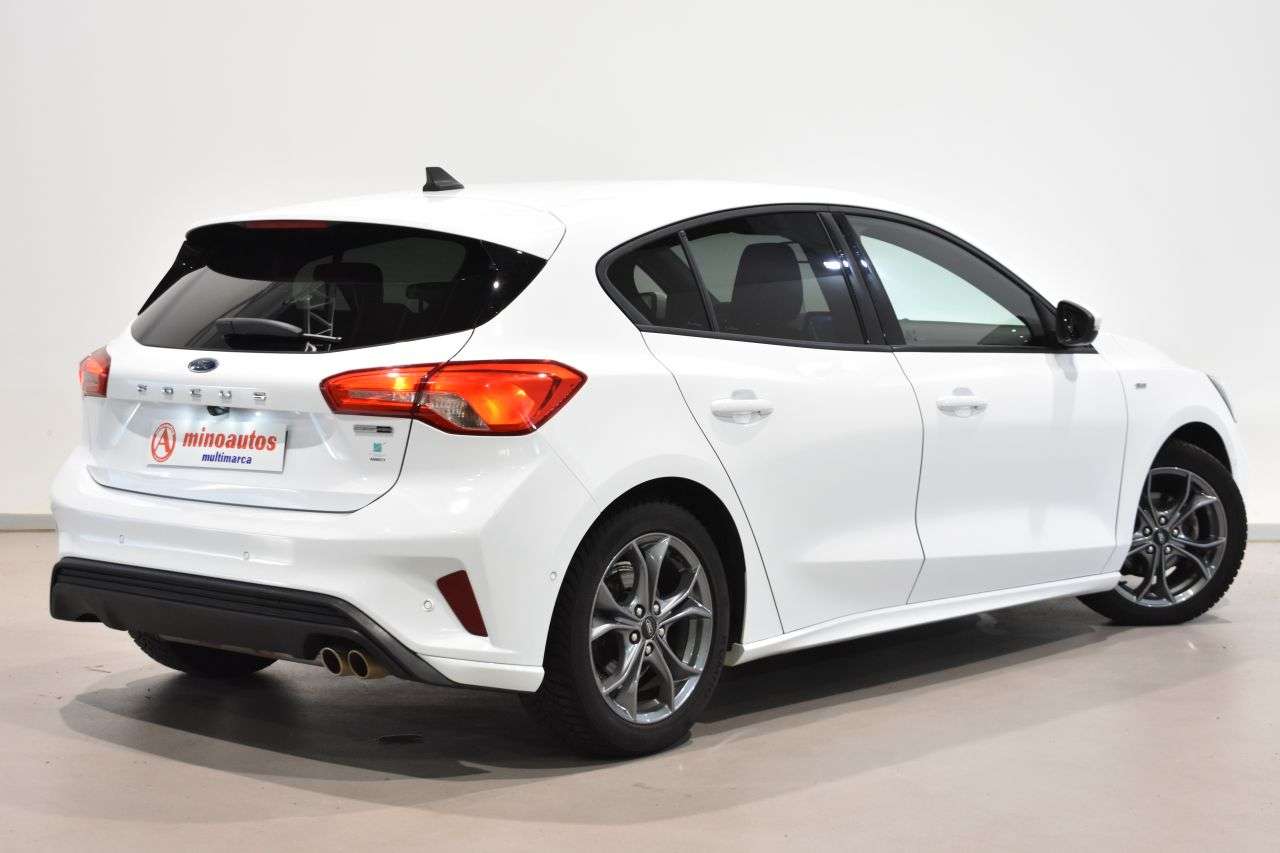FORD FOCUS en Minoautos