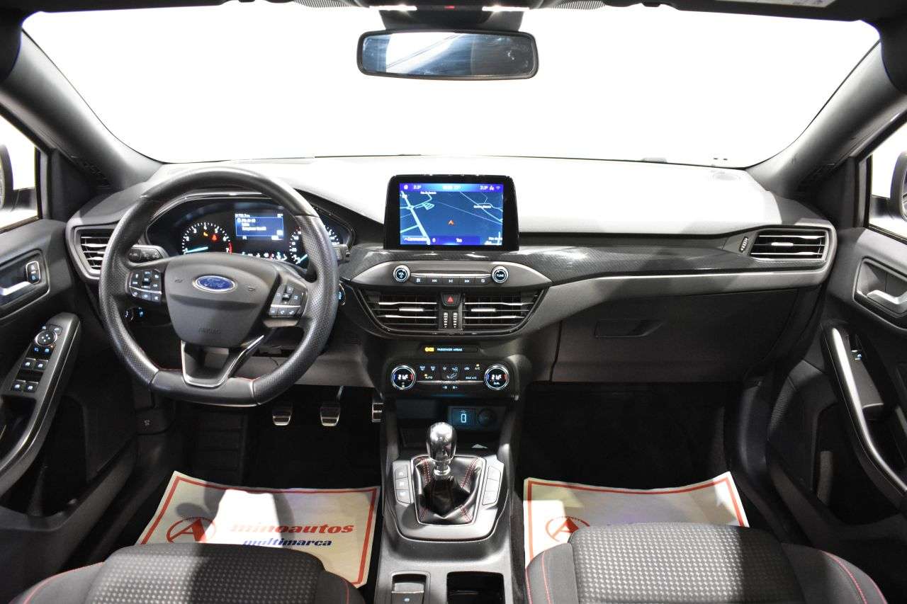 FORD FOCUS en Minoautos