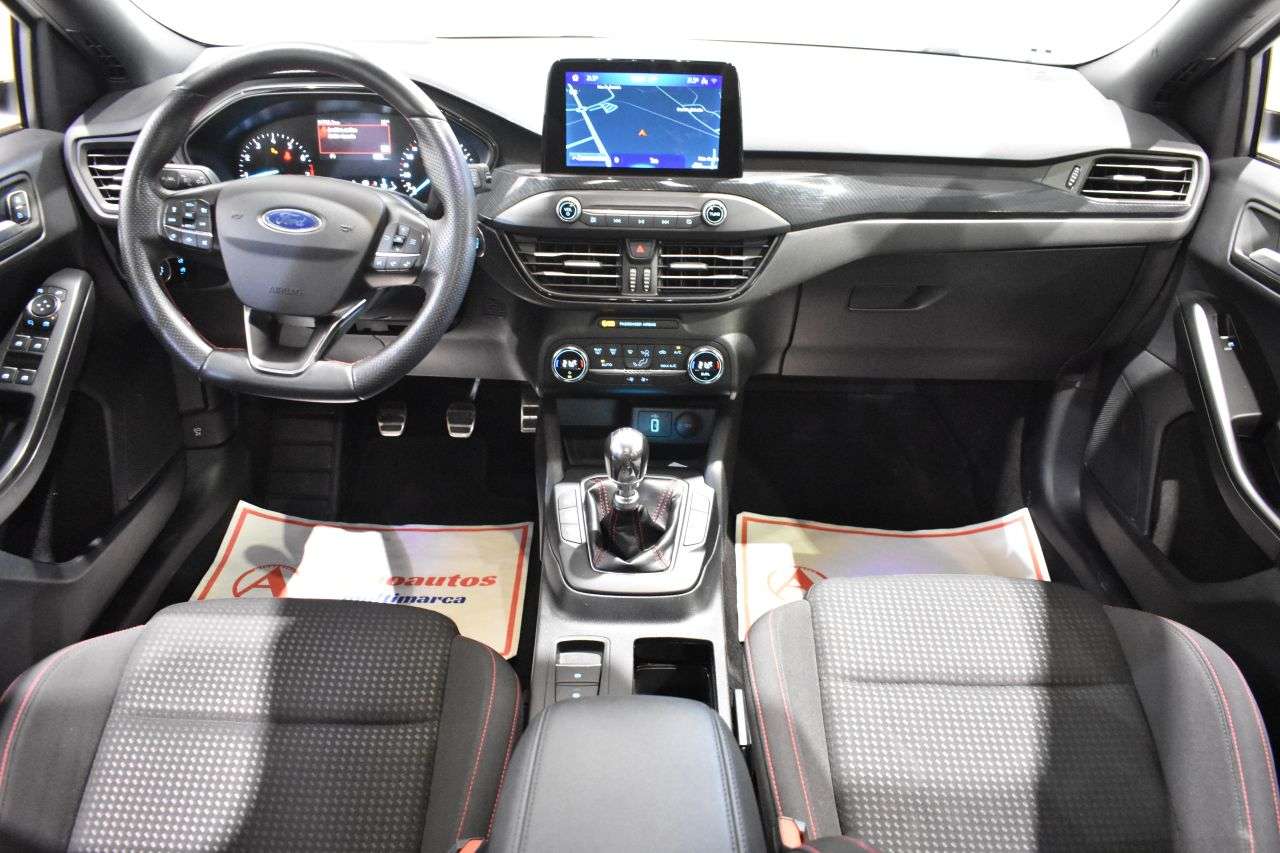 FORD FOCUS en Minoautos