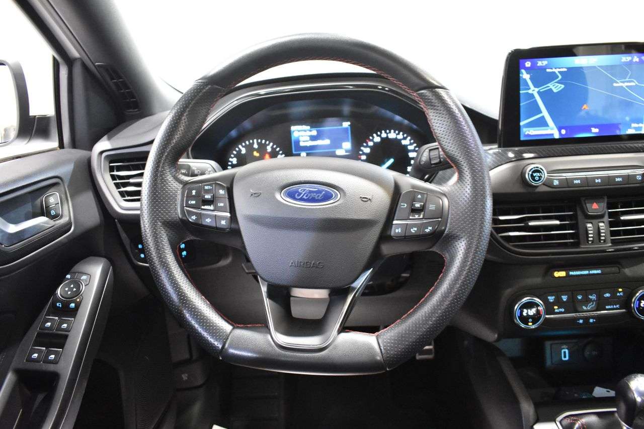 FORD FOCUS en Minoautos