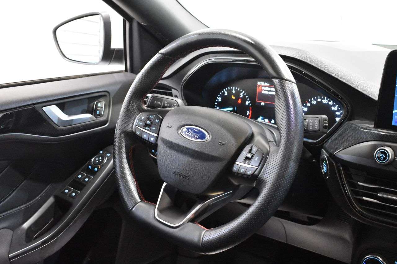 FORD FOCUS en Minoautos