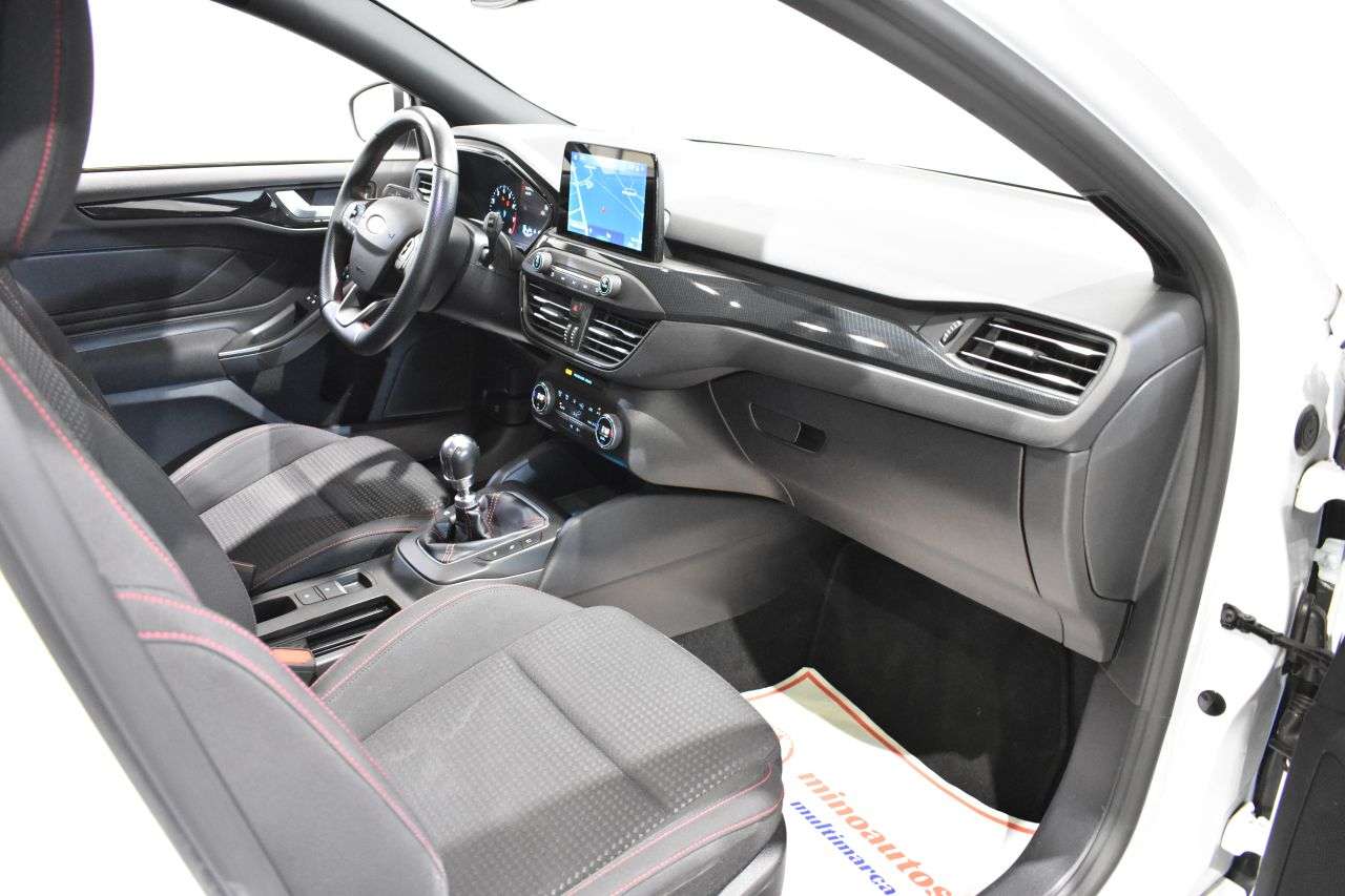 FORD FOCUS en Minoautos