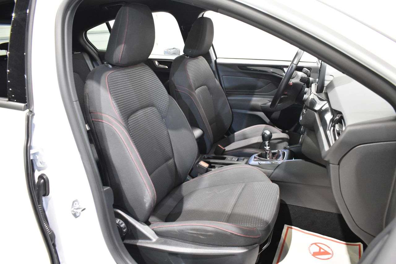 FORD FOCUS en Minoautos