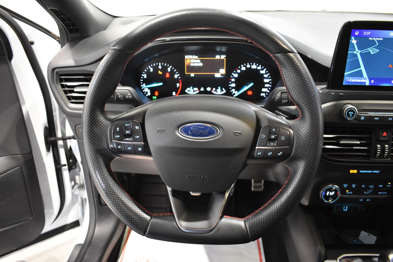 FORD FOCUS en Minoautos