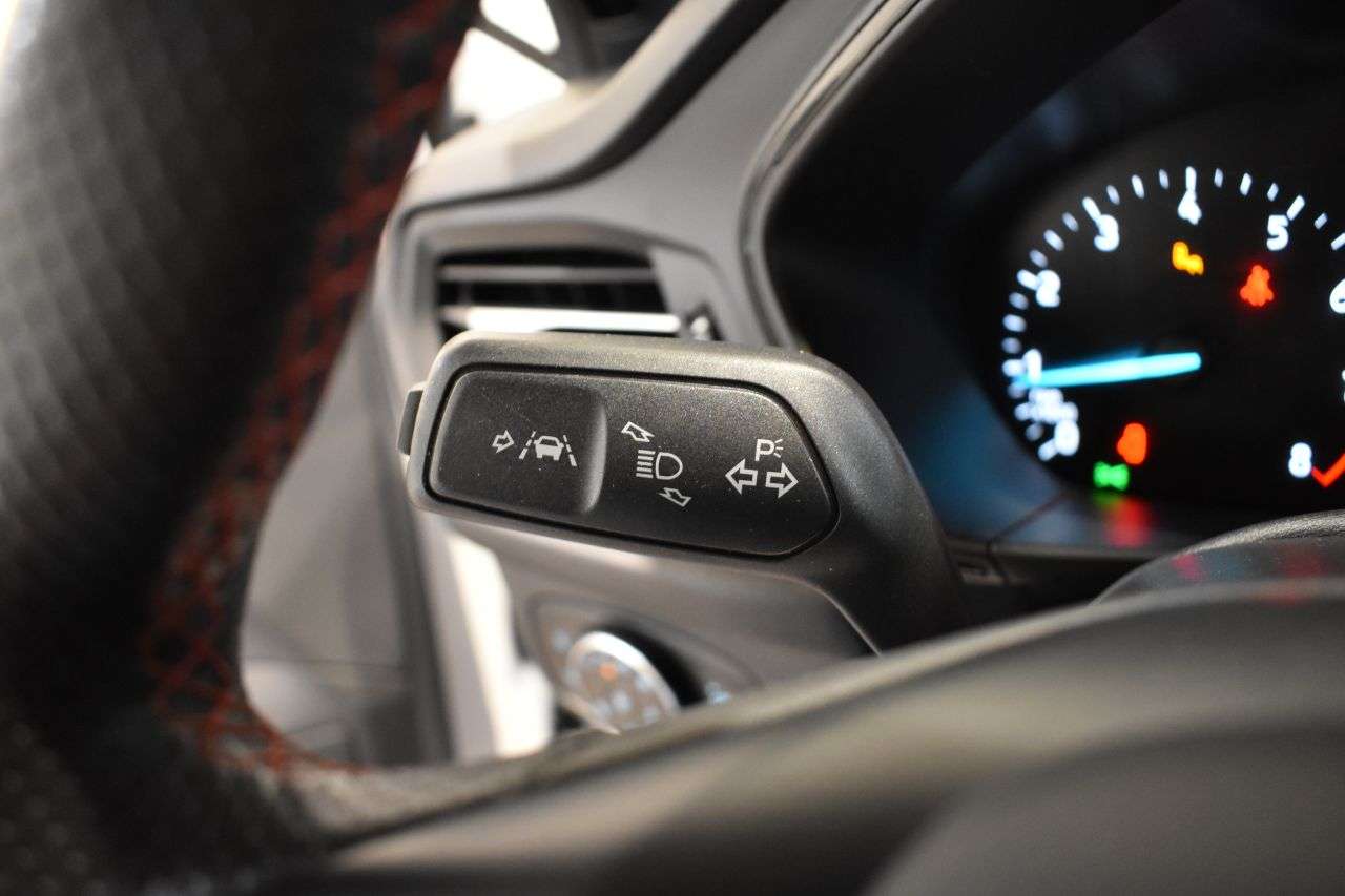 FORD FOCUS en Minoautos