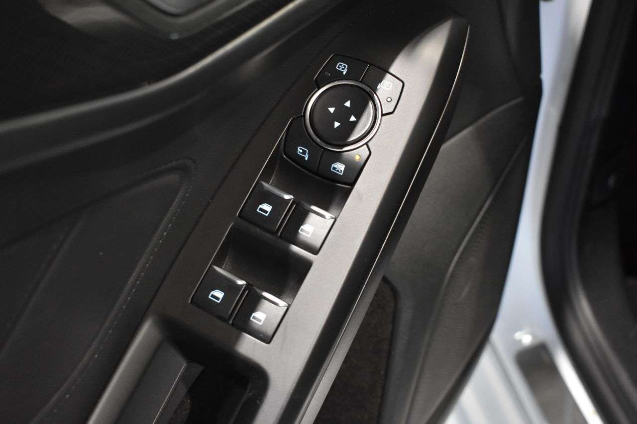 FORD FOCUS en Minoautos