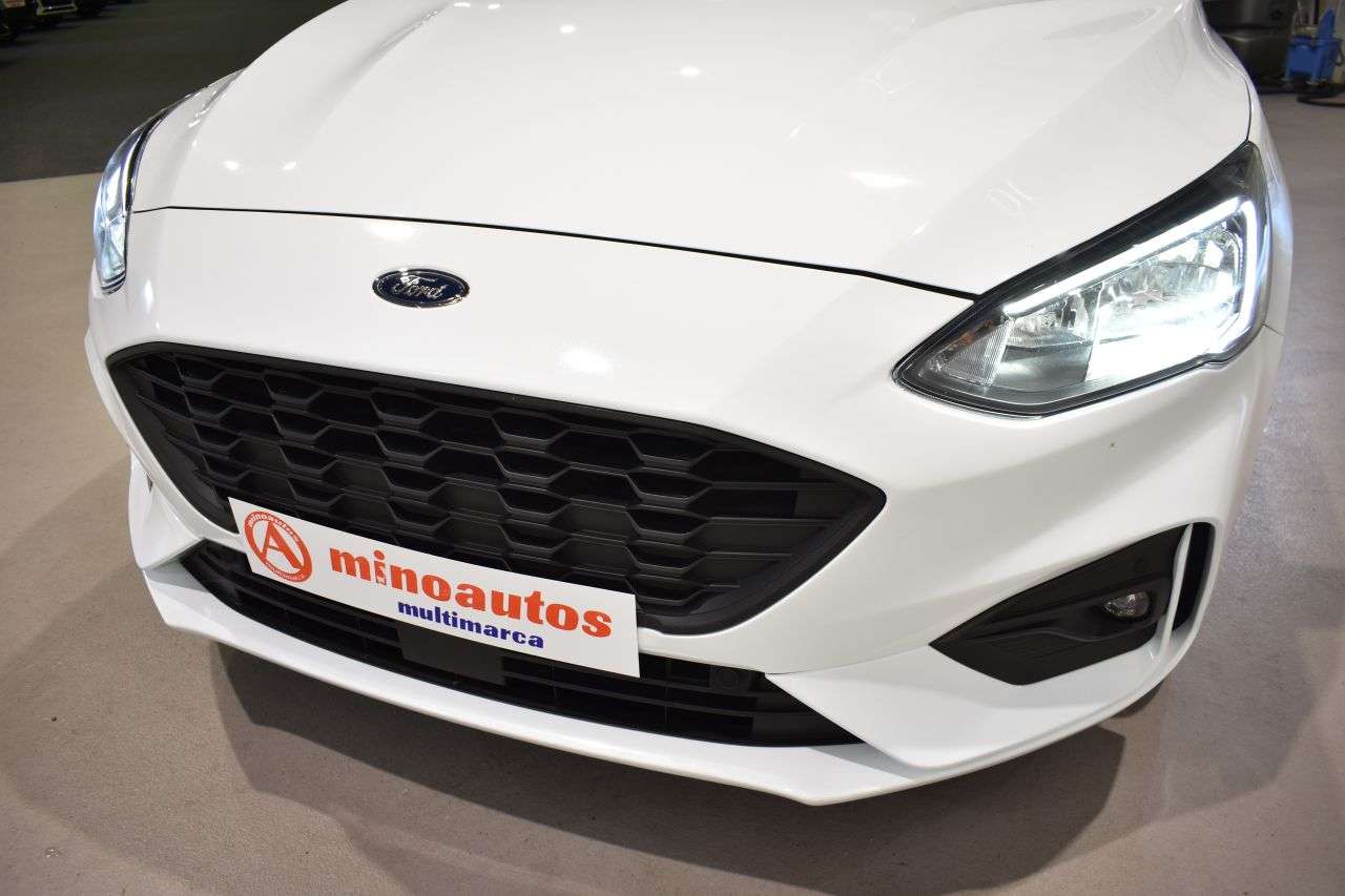 FORD FOCUS en Minoautos
