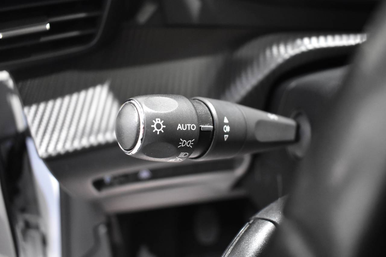 PEUGEOT 208 en Minoautos