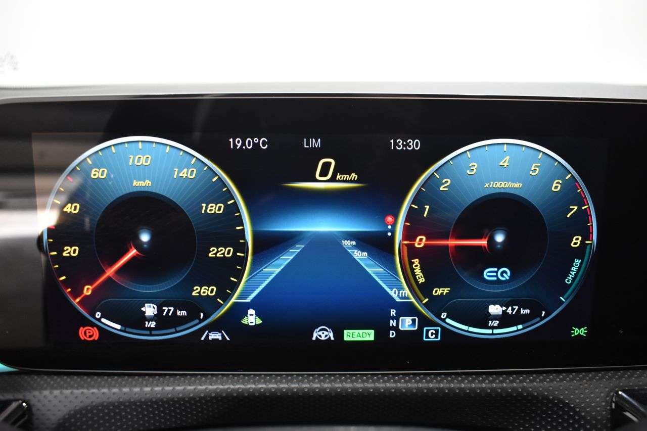 MERCEDES-BENZ CLASE CLA en Minoautos