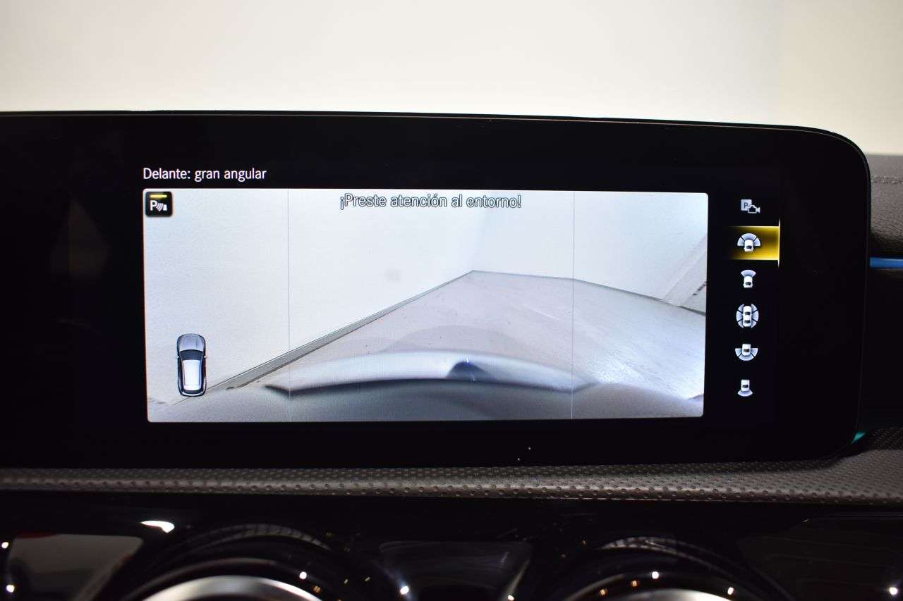 MERCEDES-BENZ CLASE CLA en Minoautos