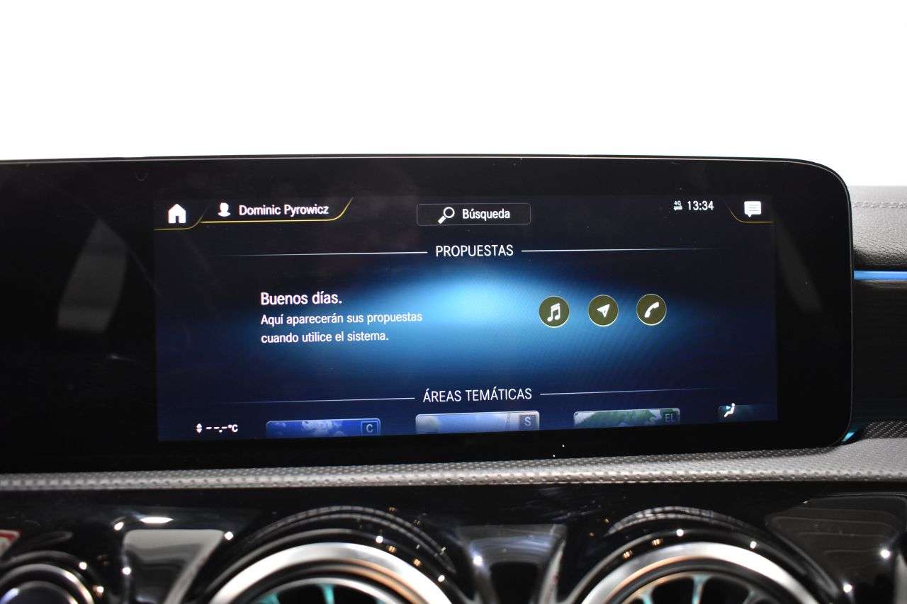 MERCEDES-BENZ CLASE CLA en Minoautos