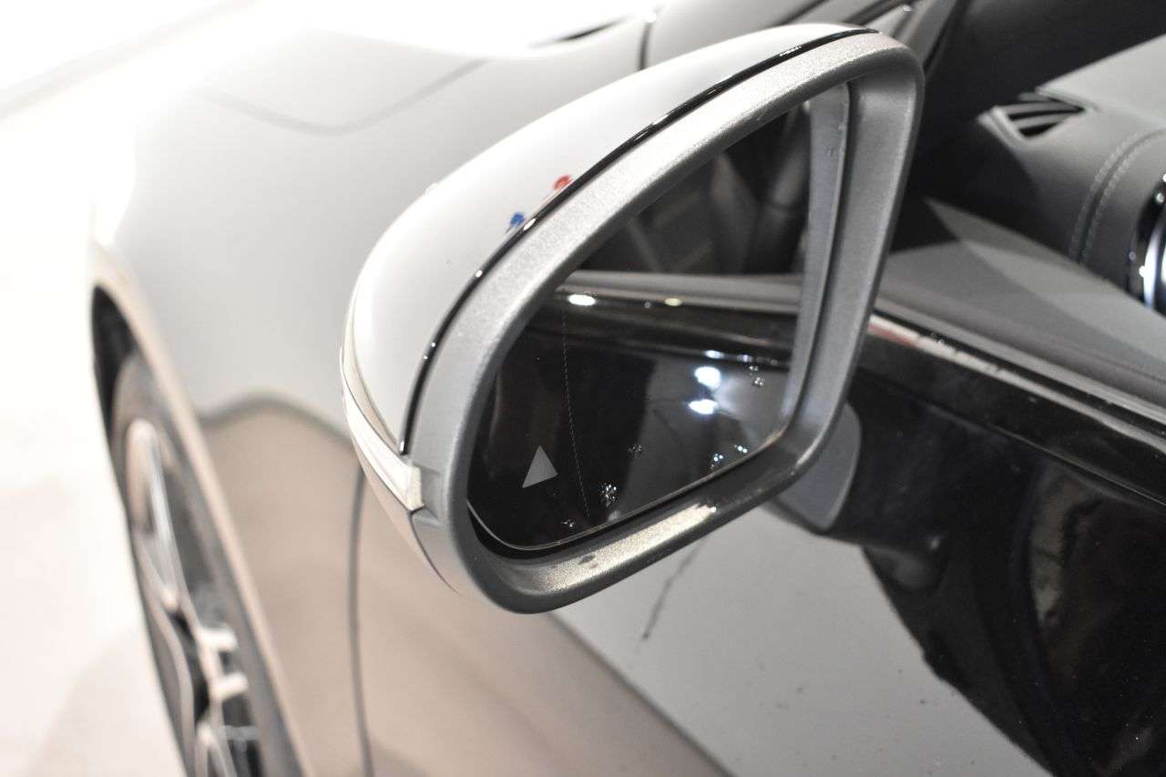 MERCEDES-BENZ CLASE CLA en Minoautos