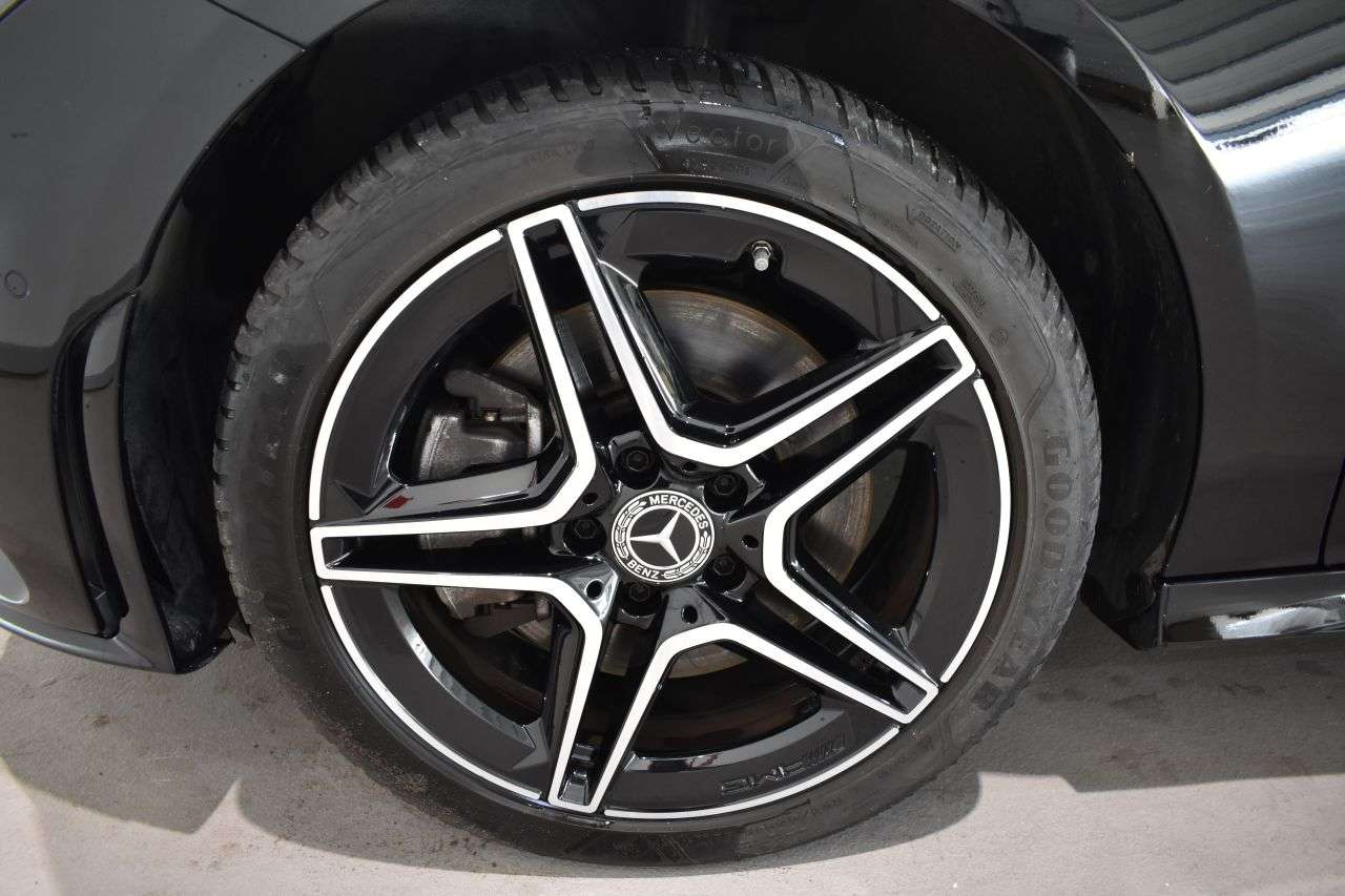 MERCEDES-BENZ CLASE CLA en Minoautos
