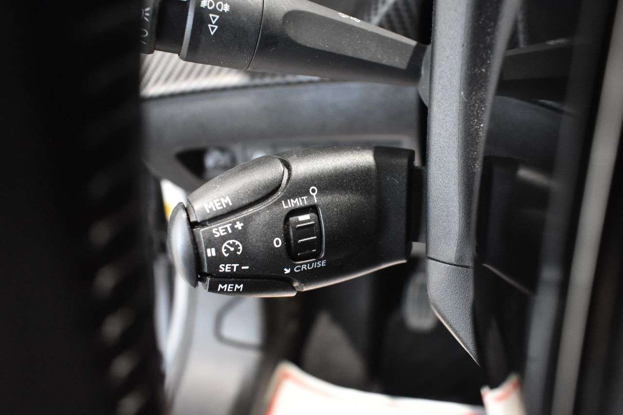 PEUGEOT 2008 en Minoautos