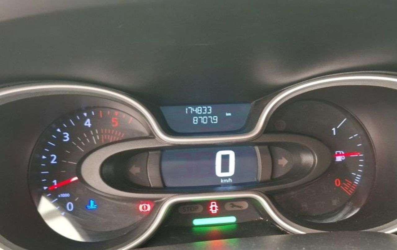 RENAULT TRAFIC en Minoautos