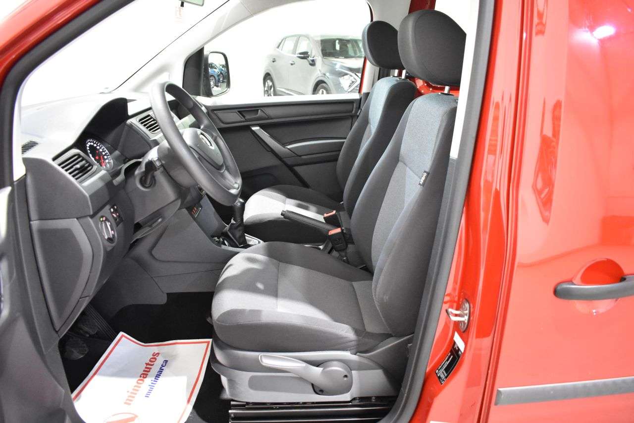 VW CADDY en Minoautos