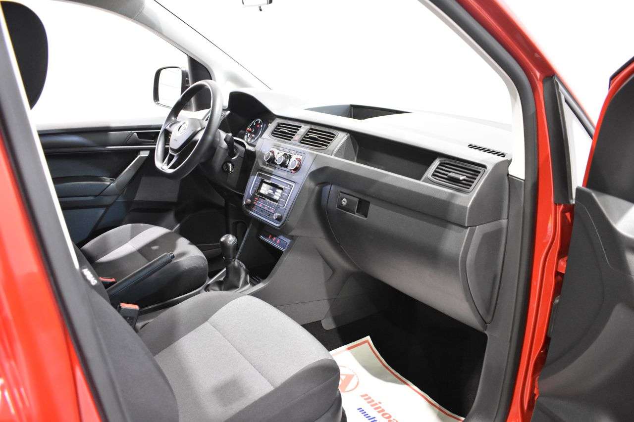 VW CADDY en Minoautos