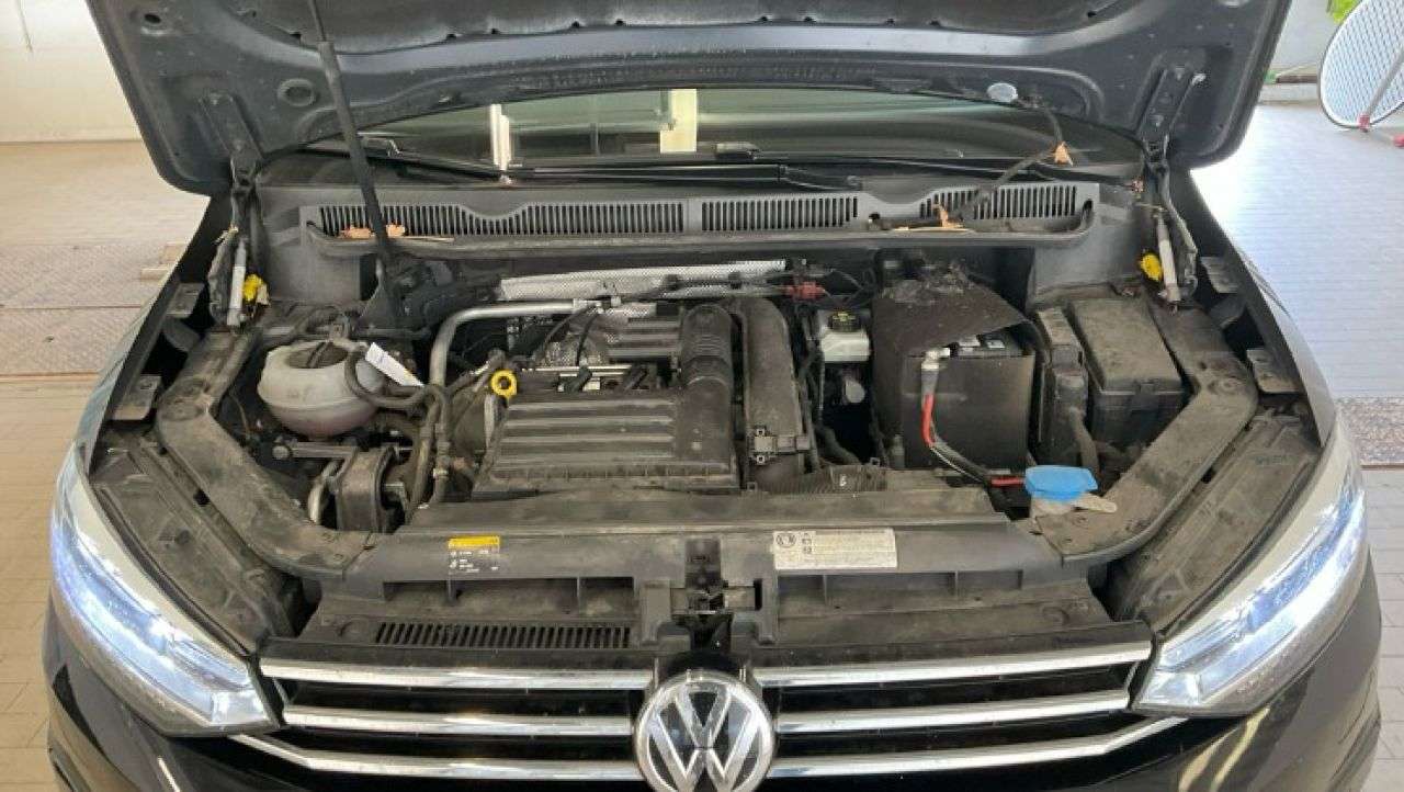 VW TOURAN en Minoautos